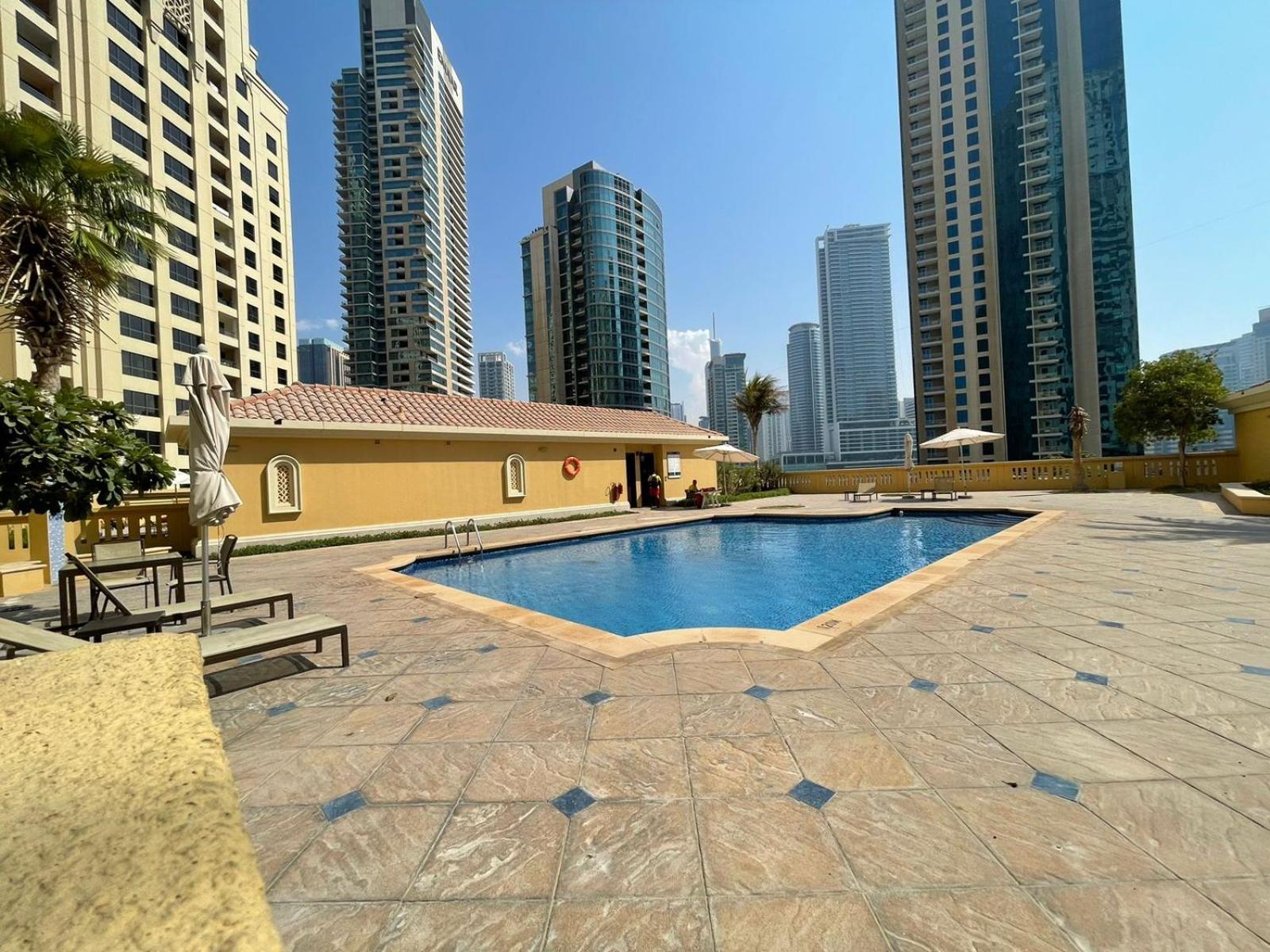 Sanciel Holiday Home Jbr Dubai Bagian luar foto